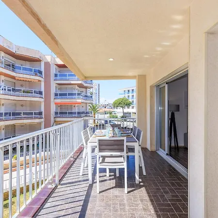 Uhc Dms Family Apartment