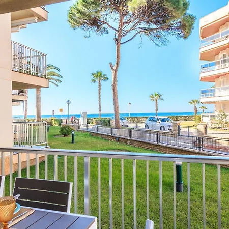 Uhc Dms Family Apartment Cambrils
