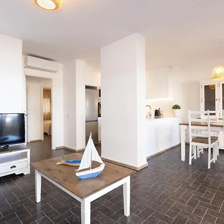Uhc Dms Family Apartment *